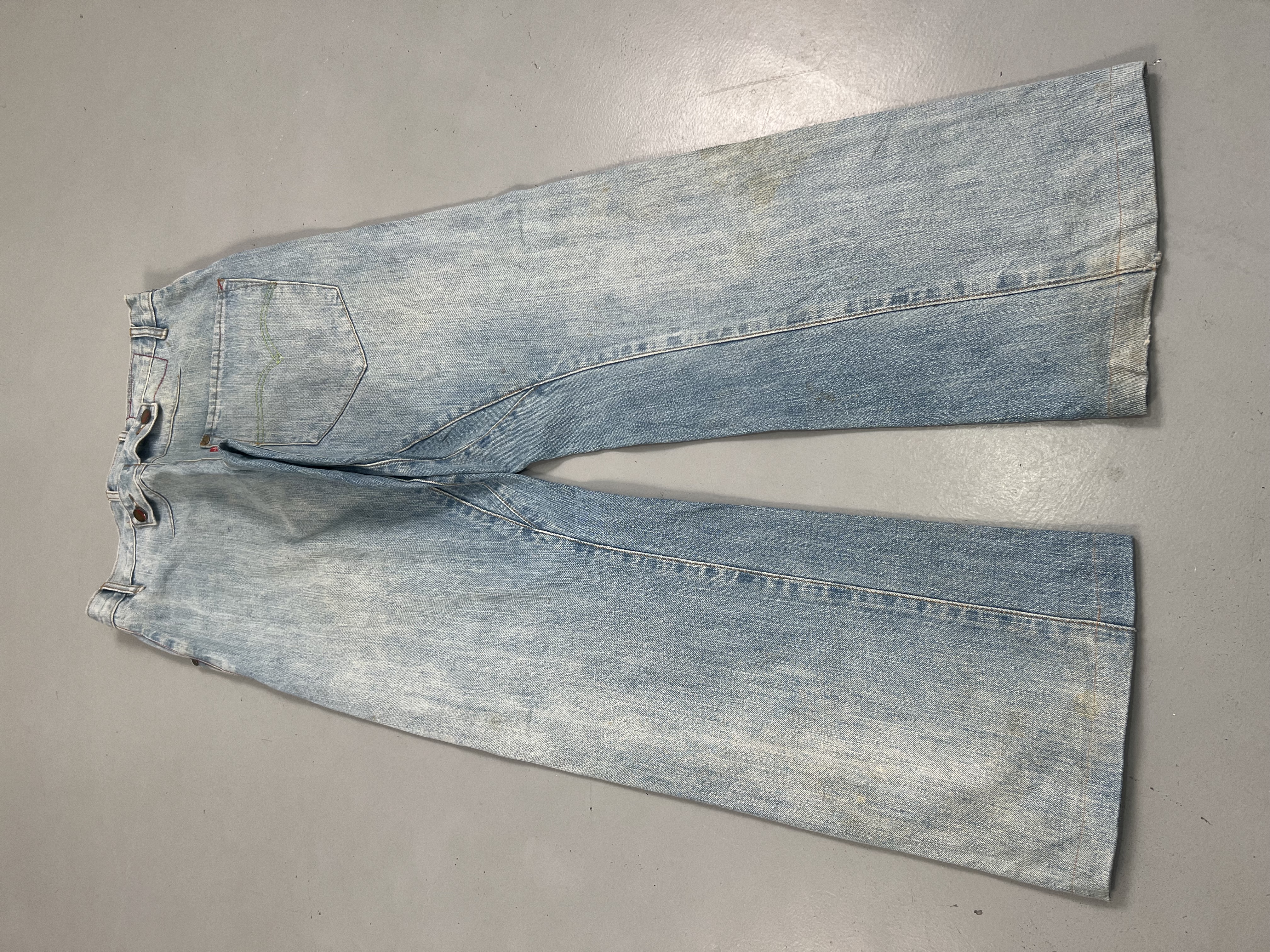 Vintage Levi’s Engineer Jeans Buckle Belt Denim – Size US 32 / EU 48