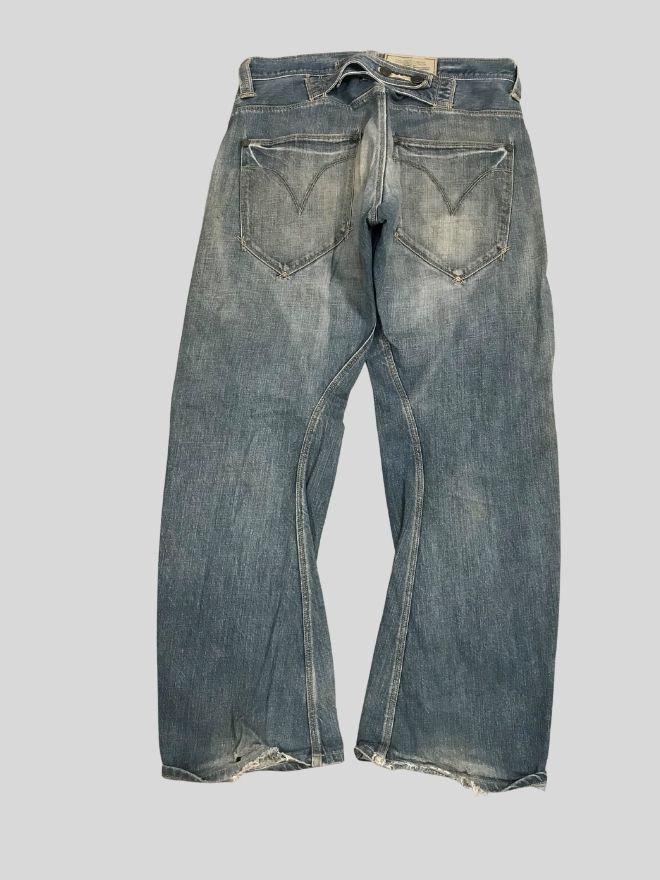 Vintage Levi’s Engineer Jeans Buckle Belt Denim – Size 32