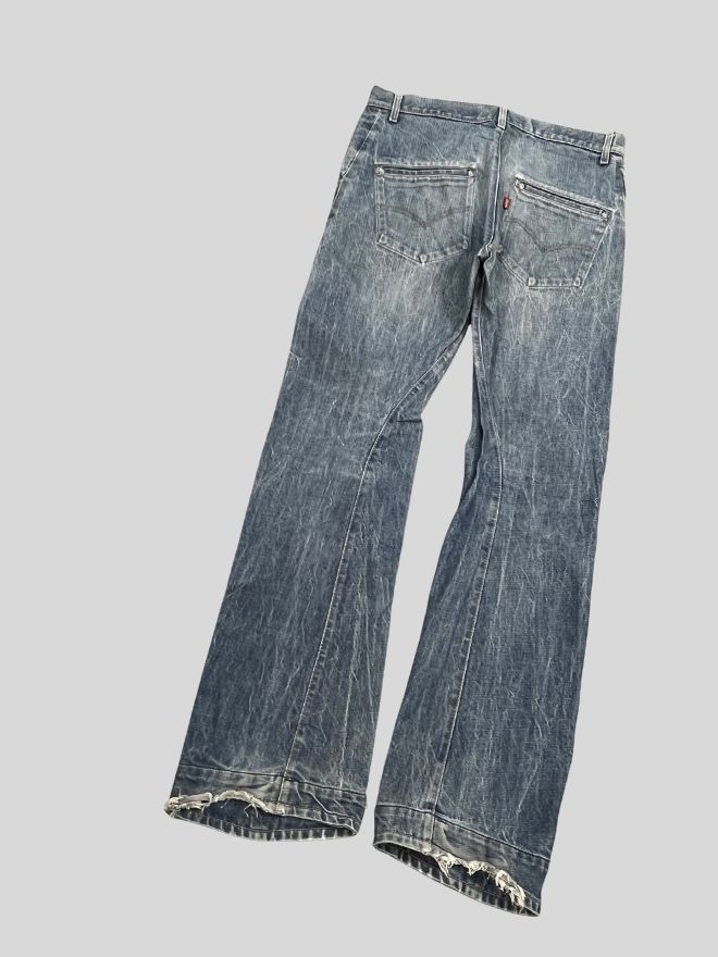 Vintage Levi’s Engineer Jeans Denim – Blue | Men’s US 34 (EU 50)