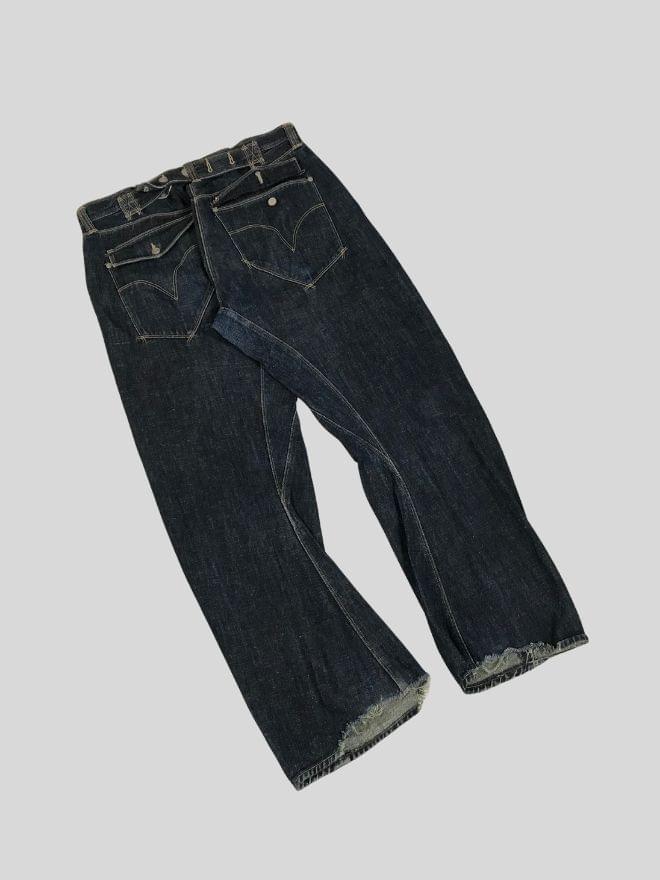 Vintage Levi’s Engineer Buckle Belt Denim Jeans – Utility Fit | Men’s US 36